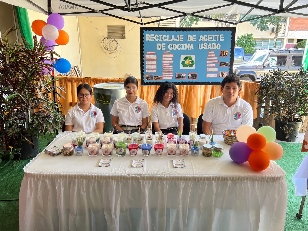 Feria de Ciencias en la Facultad de Ciencias Naturales y Exactas: Un Espacio para el Conocimiento y la Innovación